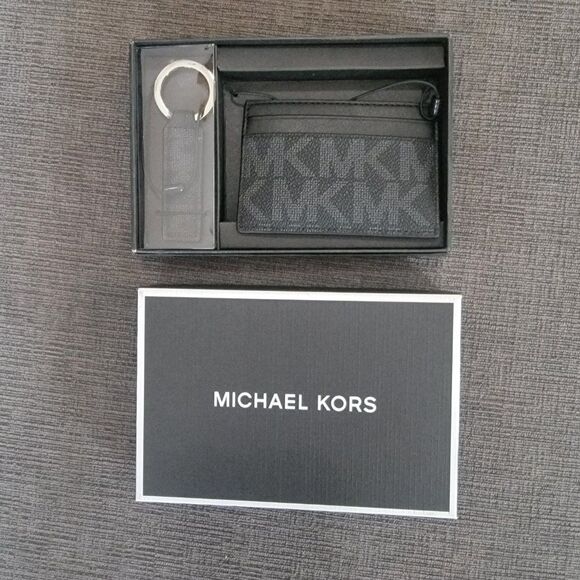 Michael Kors Men's Slim Card Holder with Key Ring Pocket Size - Picture 6 of 12